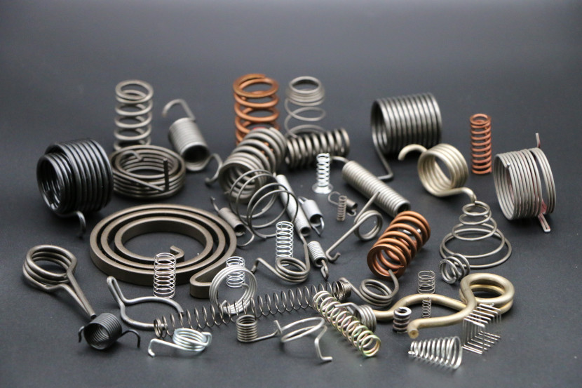 彈簧 彈簧